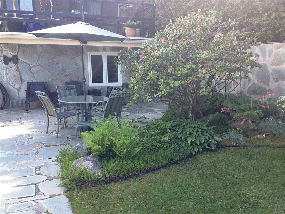 The Stone Hedge Bed And Breakfast Ричмонд Экстерьер фото